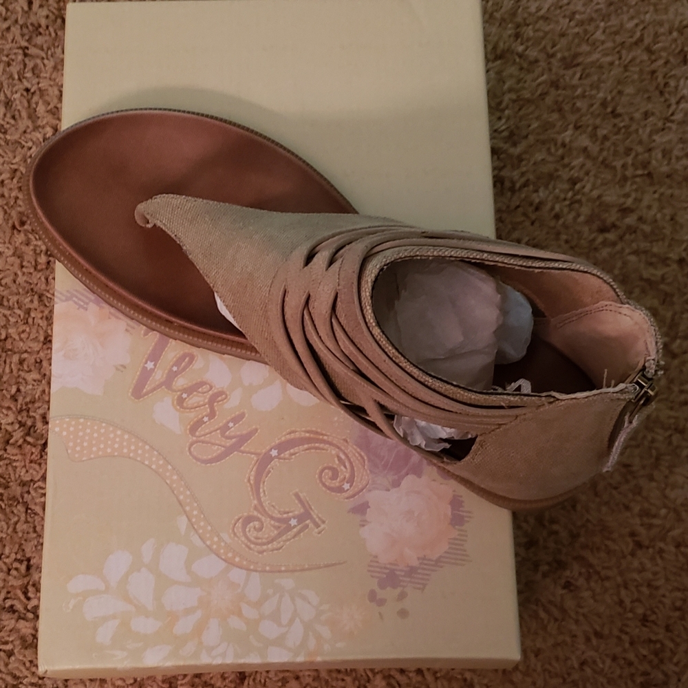 Very G Carly Sandal